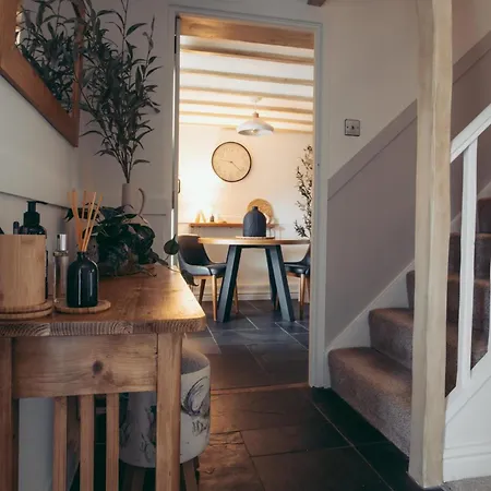 The Byre At Kitty House